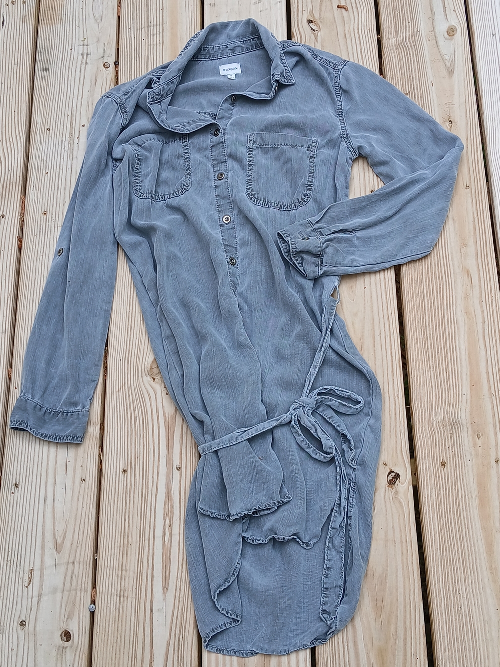 Sneak Peek Gray Tie-Waist Shirt Dress